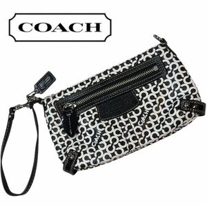 Coach Penelope Signature Op Art Black/White‎ Wristlet